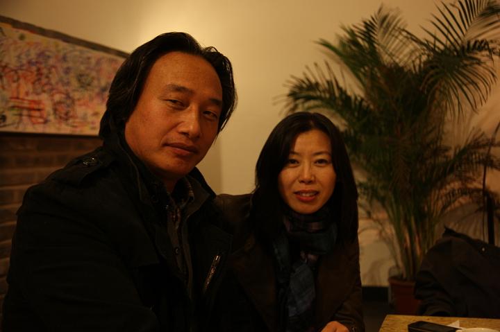 songzhuangmar29.jpg - Weimei Zhuang et Tian Ye, président fondateur de la Biennale internationale d'Art de l'Ouest de la Chine.